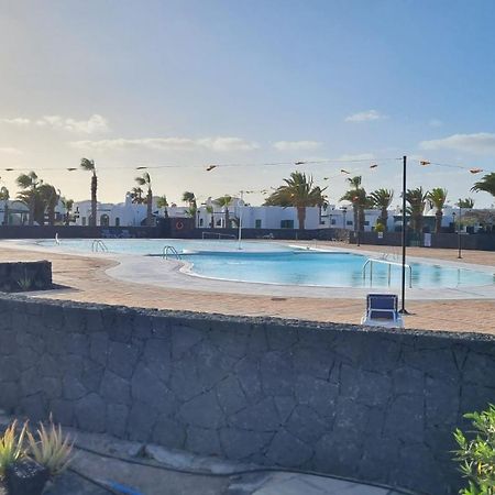 Apartamento Bungalows Isabel Maria Playa Blanca Dış mekan fotoğraf